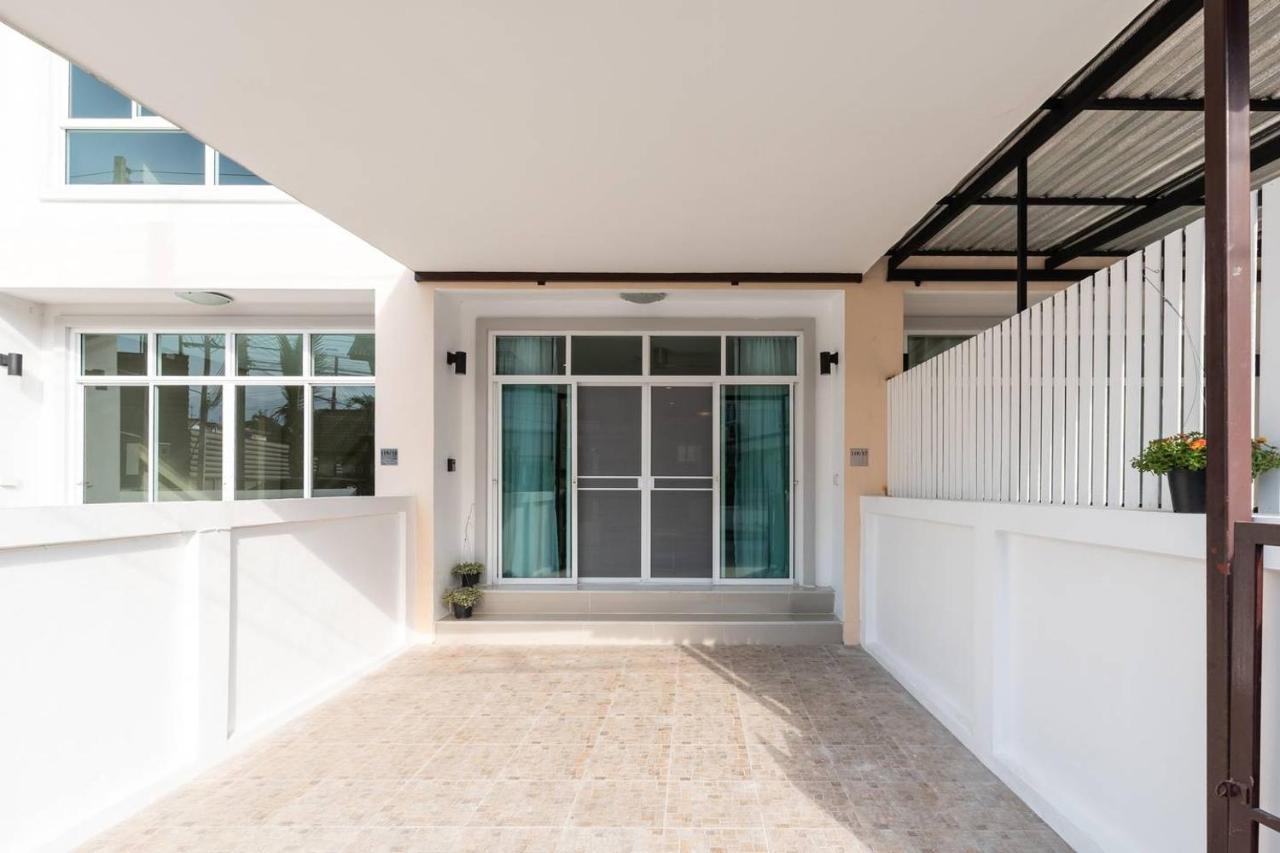צ'יאנג מאי Modern Townhome At The Old City מראה חיצוני תמונה